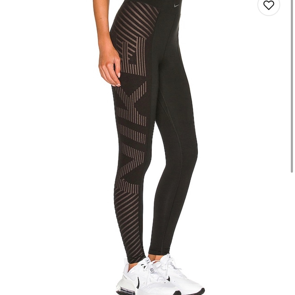 Nike womens XS black pro pants